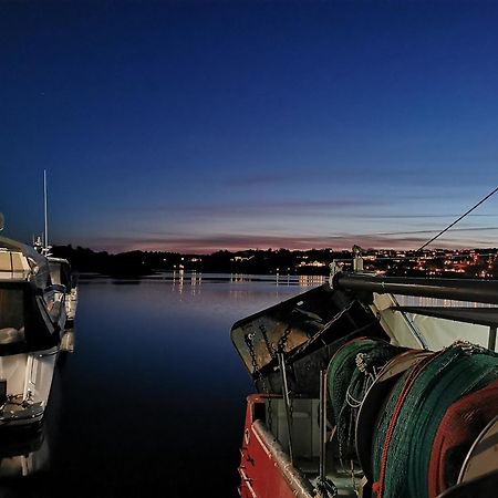 Ferie Pa Bryggekanten I Kristiansand, Flekkeroy 外观 照片