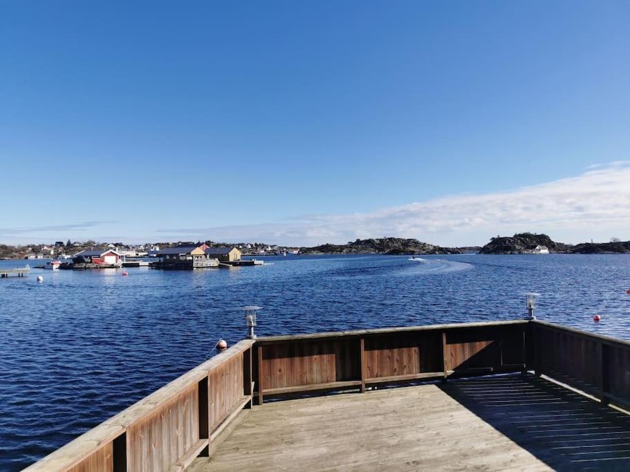 Ferie Pa Bryggekanten I Kristiansand, Flekkeroy 外观 照片